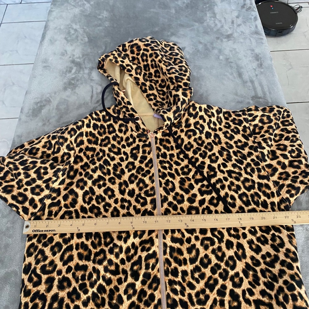 Savage X Fenty Forever Savage Hooded Jumpsuit Women XL Leopard Print NWT - Picture 11 of 13